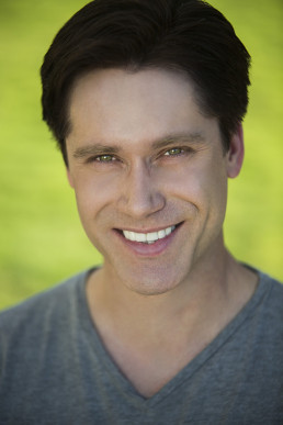 KM2 Creative Headshot and Portrait Photography